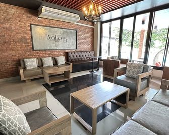 Buathong Pool Villa - Bang Bua Thong - Lounge