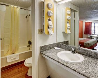 Motel 6-Union City, Ga - Atlanta Airport - Union City - Badkamer