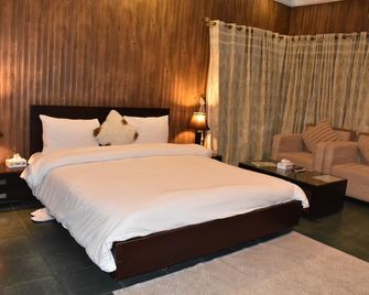 Safari Club 2 Bahria Town - Rawalpindi - Bedroom