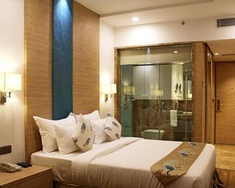 Skk Blu Hotel & Spa - Udaipur - Bedroom