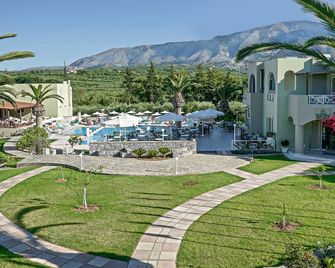 Vardis Olive Garden - Apokoronas - Piscina