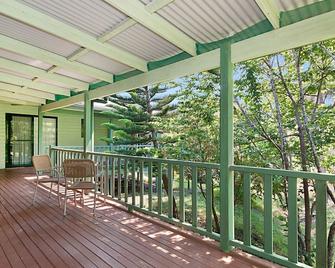 Sine Cera Rainforest Retreat - Kyogle - Balcón
