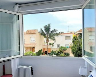 Habitación Avileña Tropical en Aguadulce - Almería - Balkon