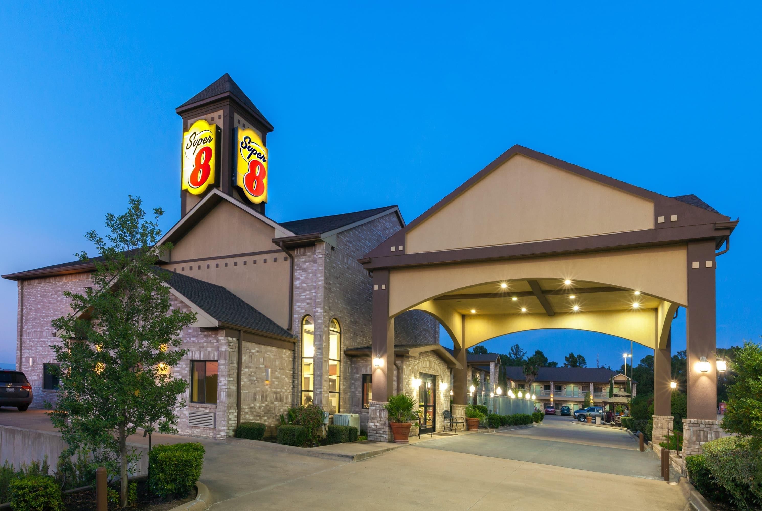 Super 8 by Wyndham Fairfield Tx - Fairfield - Gebouw