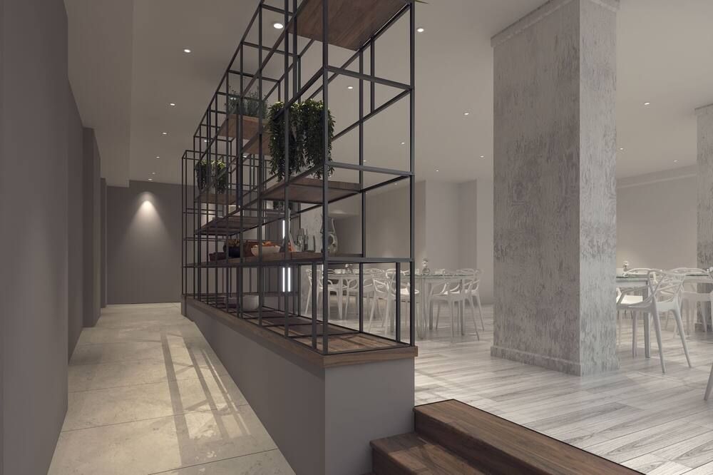 Gardi Hotel & Suites thumbnail 2