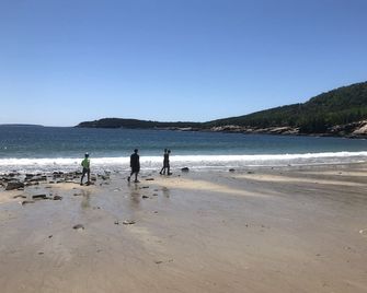 Island Place - Bar Harbor - Strand