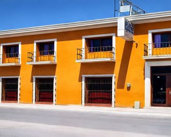 Hotel Premier - Linares - Edificio