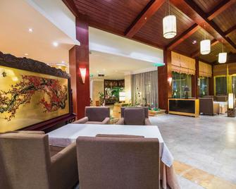 Jiuzhai Resort Hotel - Longnan - Lobby