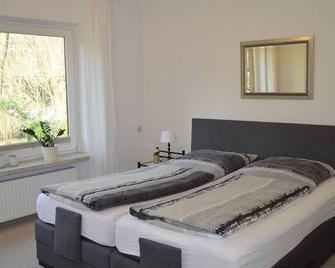 Ferienwohnung am Maienbach - Bad Bramstedt - Спальня