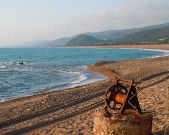 Irida Beach Resort Suites - Kyparissia - Playa