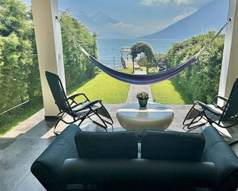 San Marcos La Laguna, Lake Atitlan Lakefront - San Marcos La Laguna - Balcón