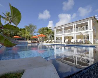 Silk Cotton Villa 2 - Nasáu - Piscina