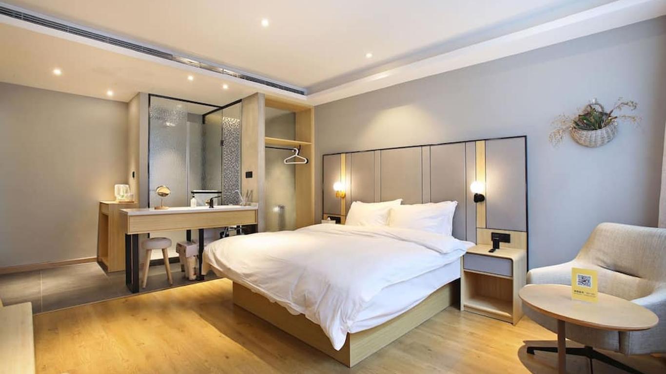 上海南京西路米居house