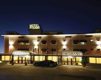 Pisani Hotel - San Nicola la Strada - Edificio