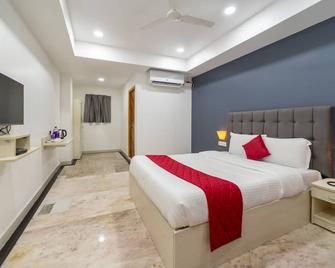 Seethala Bed & Breakfast - Pondicherry - Bedroom