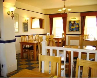 The Bell Inn - גלוצ'סטר - מסעדה