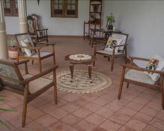 Granary Home Stay - Kandy - Sala de estar