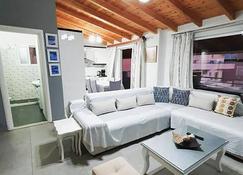 Vila Alvin Apartments - Sarandë - Sala de estar