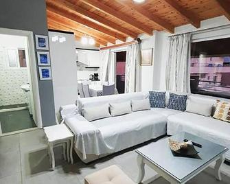 Vila Alvin Apartments - Saranda - Wohnzimmer