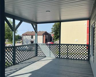 Large room in private home - Rimouski - Balcony