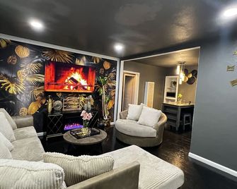 South Sacramento Escape - Sacramento - Sala de estar