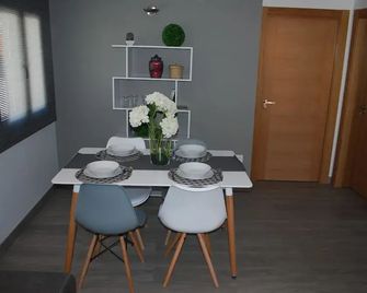 Apartamentos Rurales el Trillo - Malpartida de Plasencia - Phòng ăn