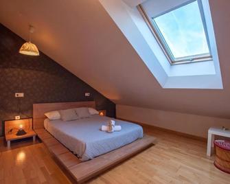 Atico Chic con Encanto - Muros de Nalón - Habitación
