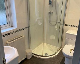 Ivy Cottage-Serviced accommodation - وستهيل - حمام