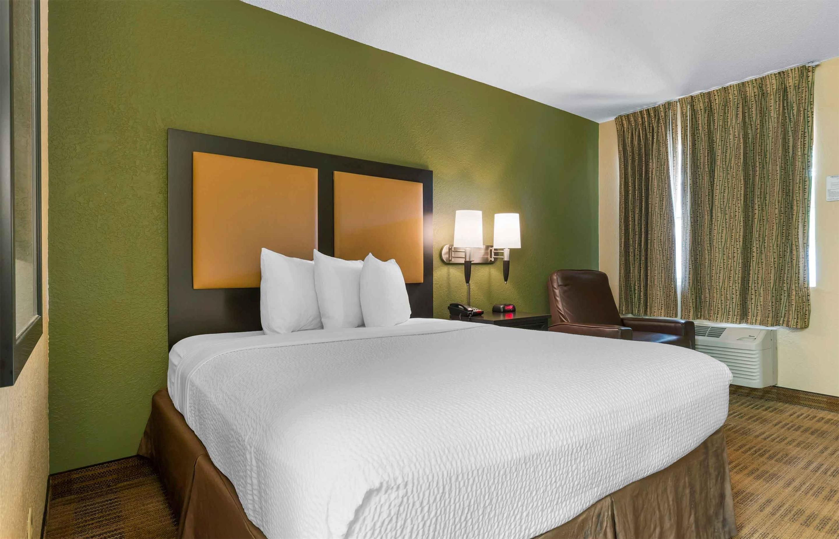 Extended Stay America Suites - Columbia - West - Interstate 126 - קולומביה - חדר שינה
