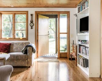 Kjuge Nya Huset / 2 pax - Fjalkinge - Vardagsrum
