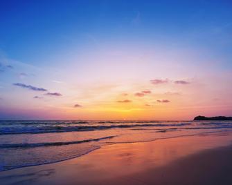 Na Vela Village - Ko Lanta - Strand