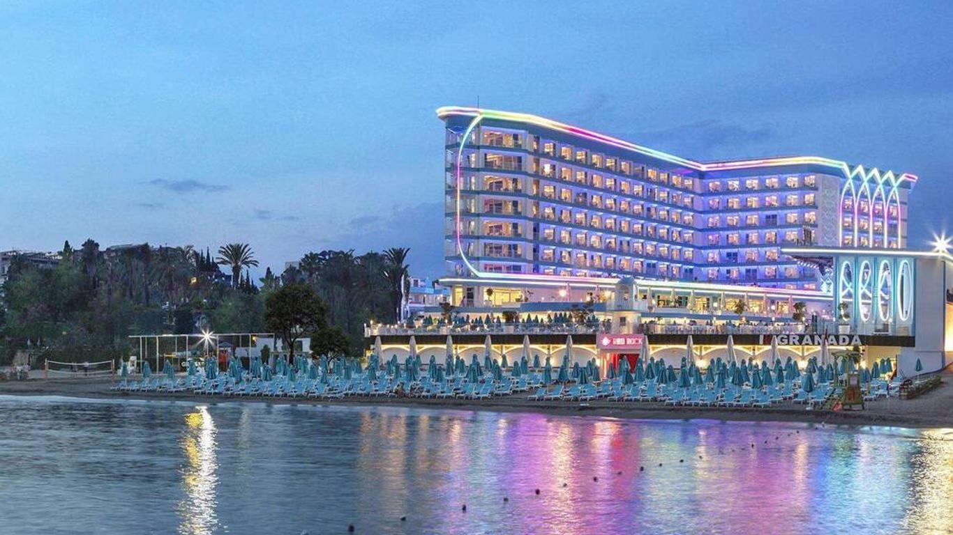 Granada Luxury Beach