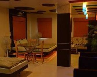 Hotel Harmony - Jūnāgadh - Lounge