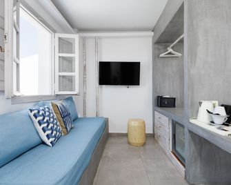 The Museum Project Oia - Fira - Sala de estar