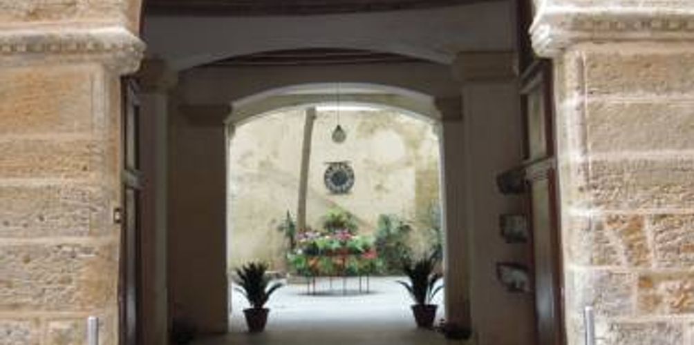 Hotel Moderno 68 8 3 Trapani Hotel Deals Reviews Kayak