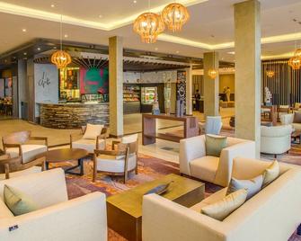 Tamarind Tree Hotel - Nairobi - Salónek