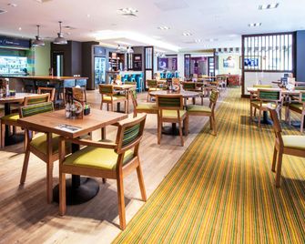 Premier Inn Worthing Seafront - Worthing - Ravintola