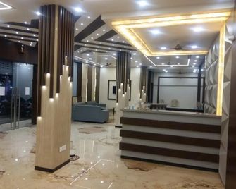 Hotel Saket Heritage - Raigarh - Lobby