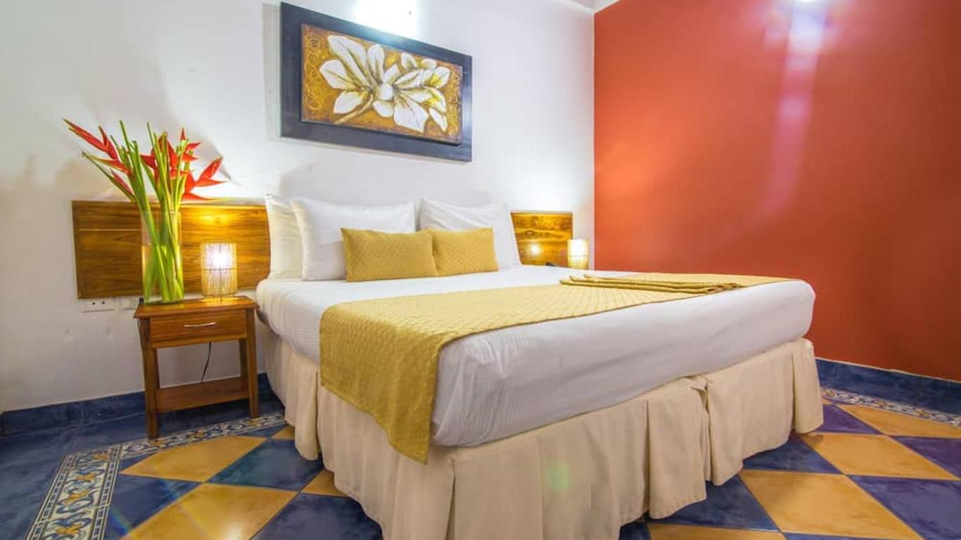 Hotel 3 Banderas