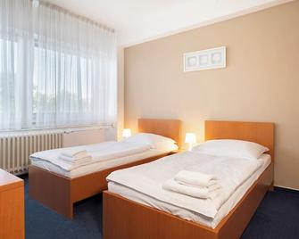 هوتل فيرونيكا - اوسترافا - غرفة نوم