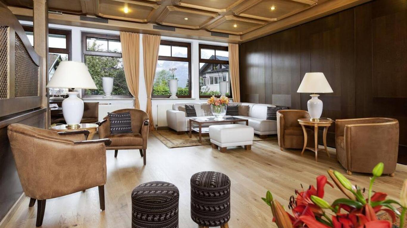 هوتل إيجلز إن