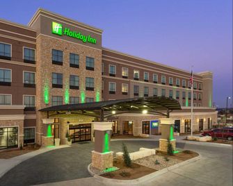 Holiday Inn Appleton By IHG - Appleton - Gebäude