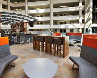 Embassy Suites by Hilton Washington DC Chevy Chase Pavilion - Washington, D.C. - Restaurant