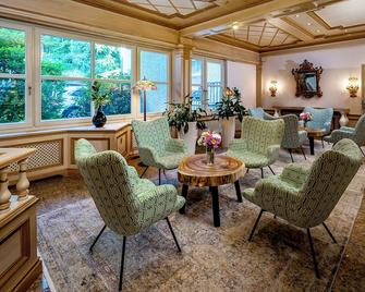 Sure Hotel by Best Western Rhoen Garden - Poppenhausen - Lounge