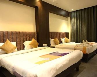 Nakshatra Resort & Garden - Shivpuri - Bedroom