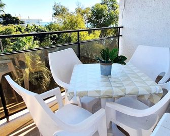 Skol 427 Spacious 1 Bedroom Apartment with Sea Views - Marbella - Balkon