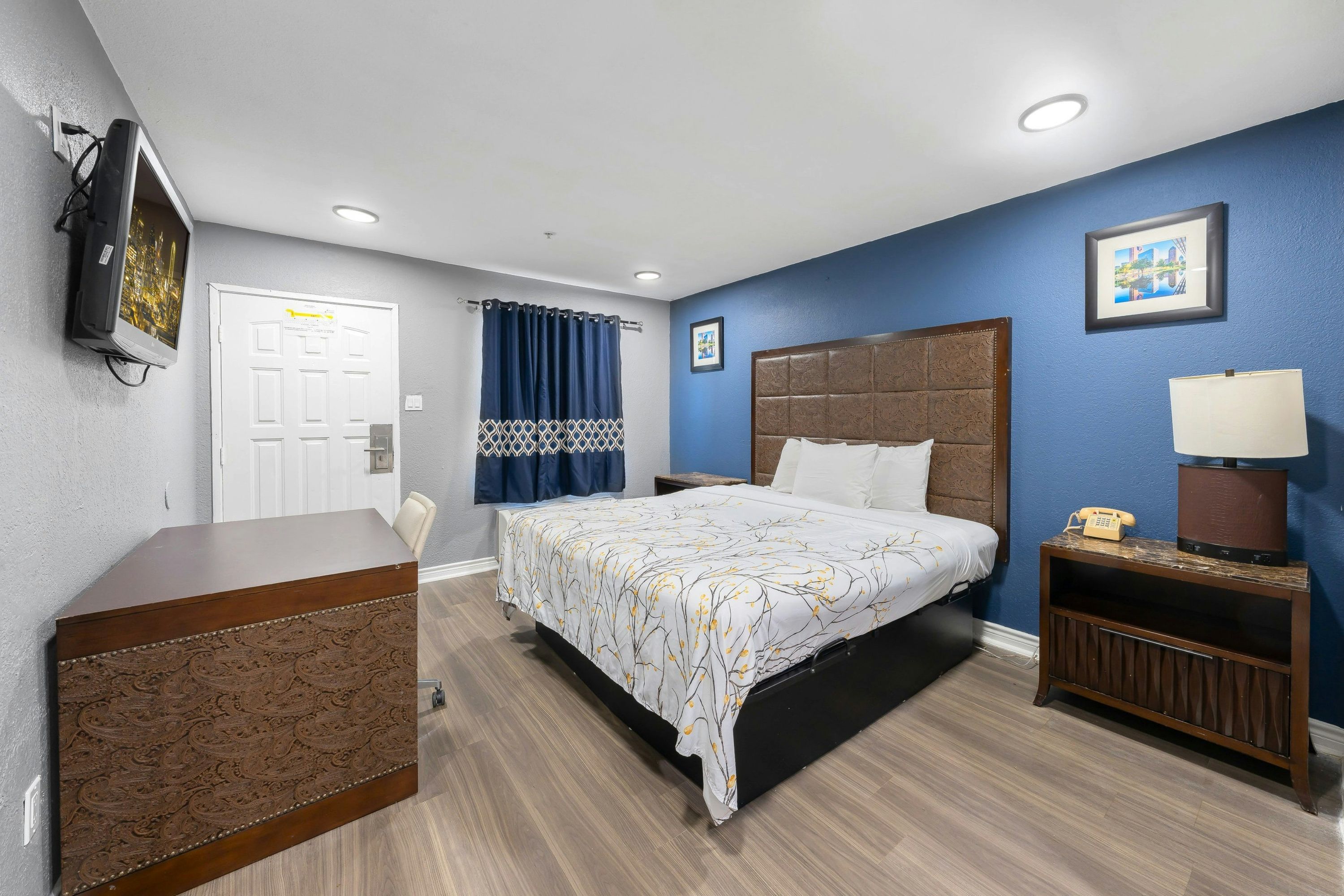 Golden Inn Dallas by Hotel O - Balch Springs - Bedroom