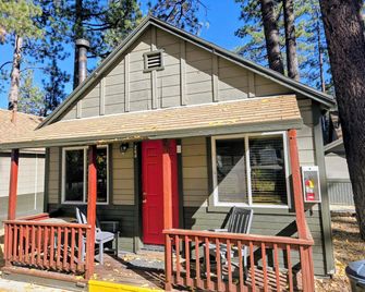 Big Bear Frontier - Big Bear Lake - Building