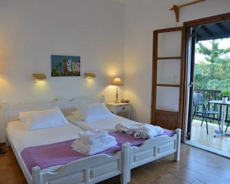 Anofli Accommodation - Skopelos