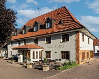 Hotel Gasthof zum Rössle - Altenstadt (Iller) - Edificio